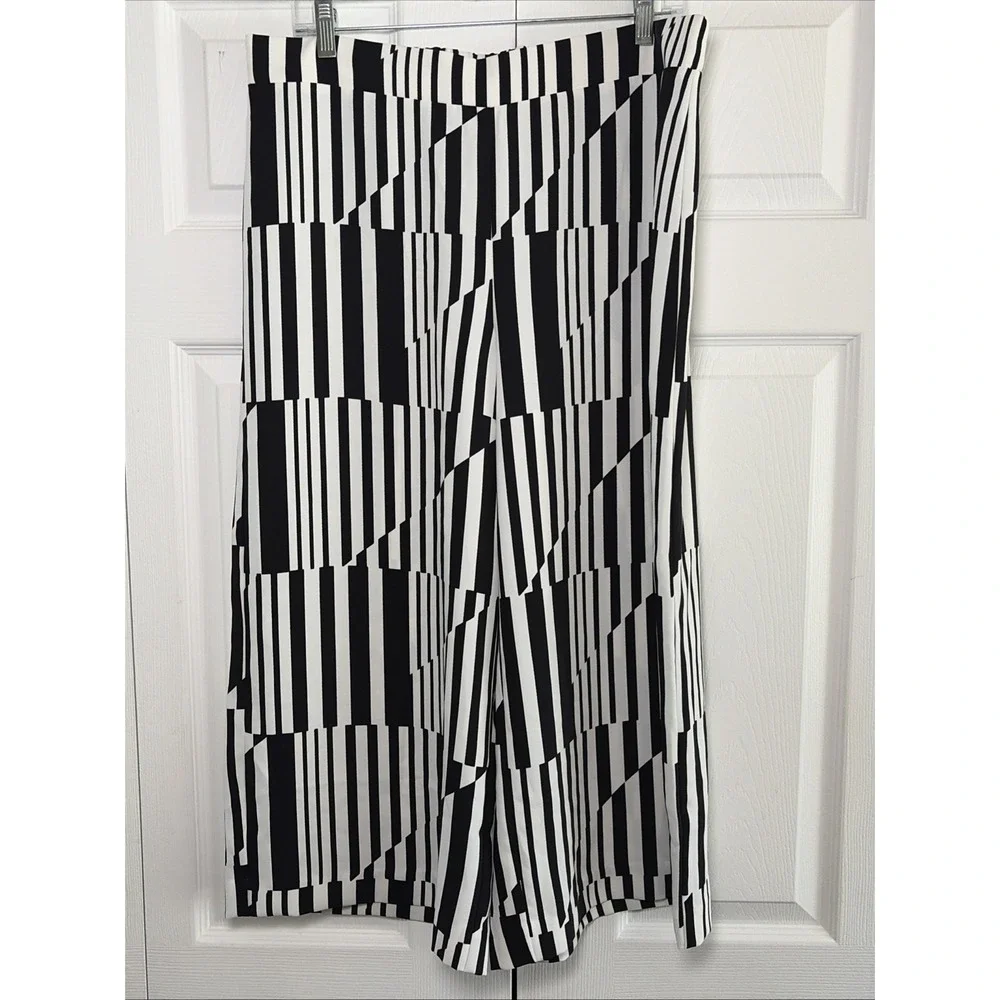 Chico's Geometric Crop Pants Womens 2 XL Black White Wide Leg Striped Bold Artsy